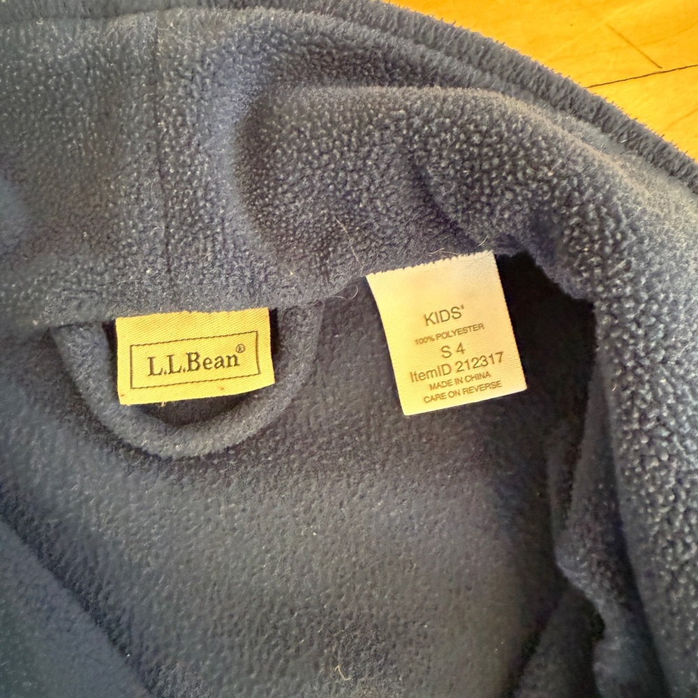 L.L. Bean Soft Fleece Robe - Picture 2 of 3